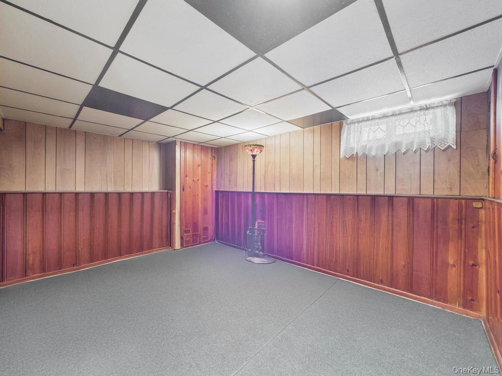 81 Cedarlawn Boulevard, Valley Stream, NY 11580