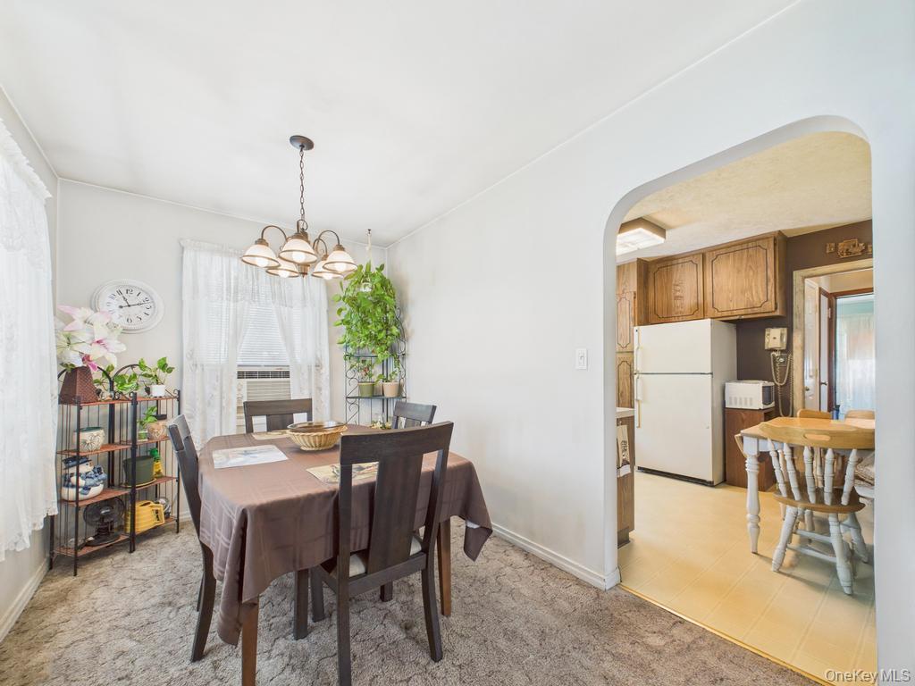 81 Cedarlawn Boulevard, Valley Stream, NY 11580