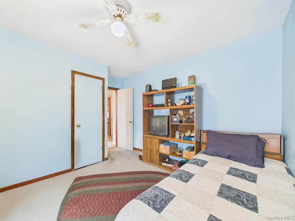 81 Cedarlawn Boulevard, Valley Stream, NY 11580