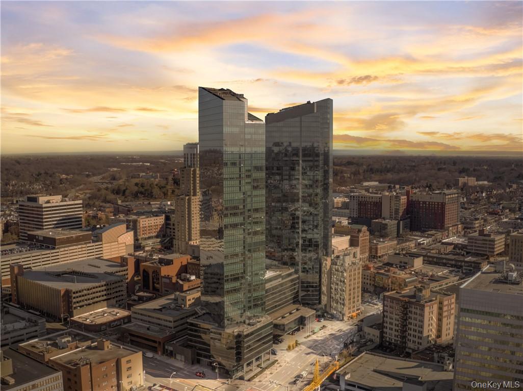 1 Renaissance Square # PH40C, White Plains, NY 10601