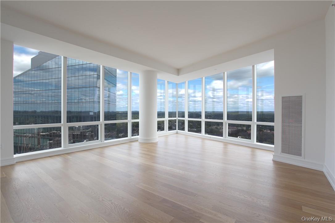 1 Renaissance Square # PH40C, White Plains, NY 10601