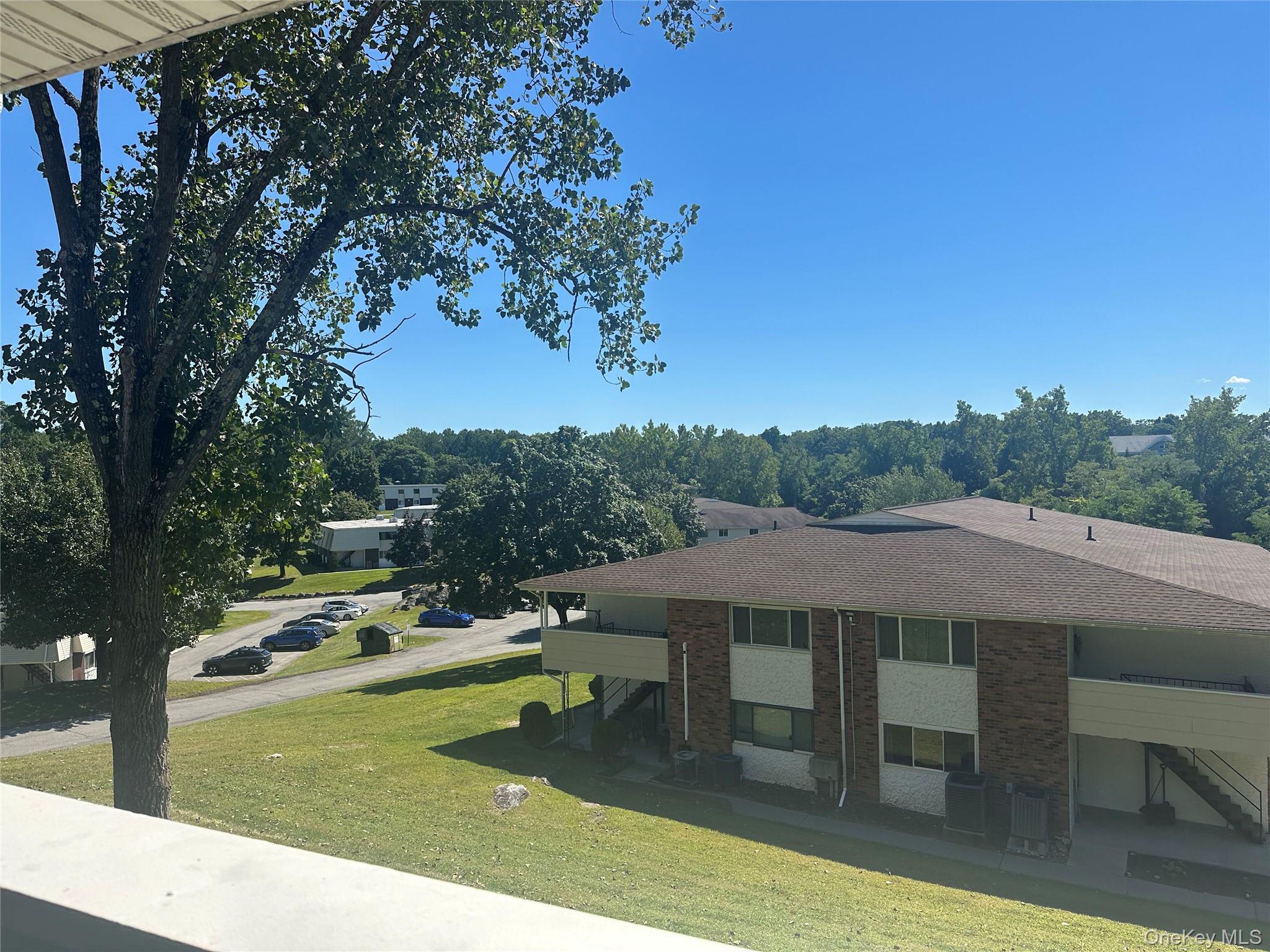 1605 Baldwin Lane # 16E, Middlehope, NY 12550