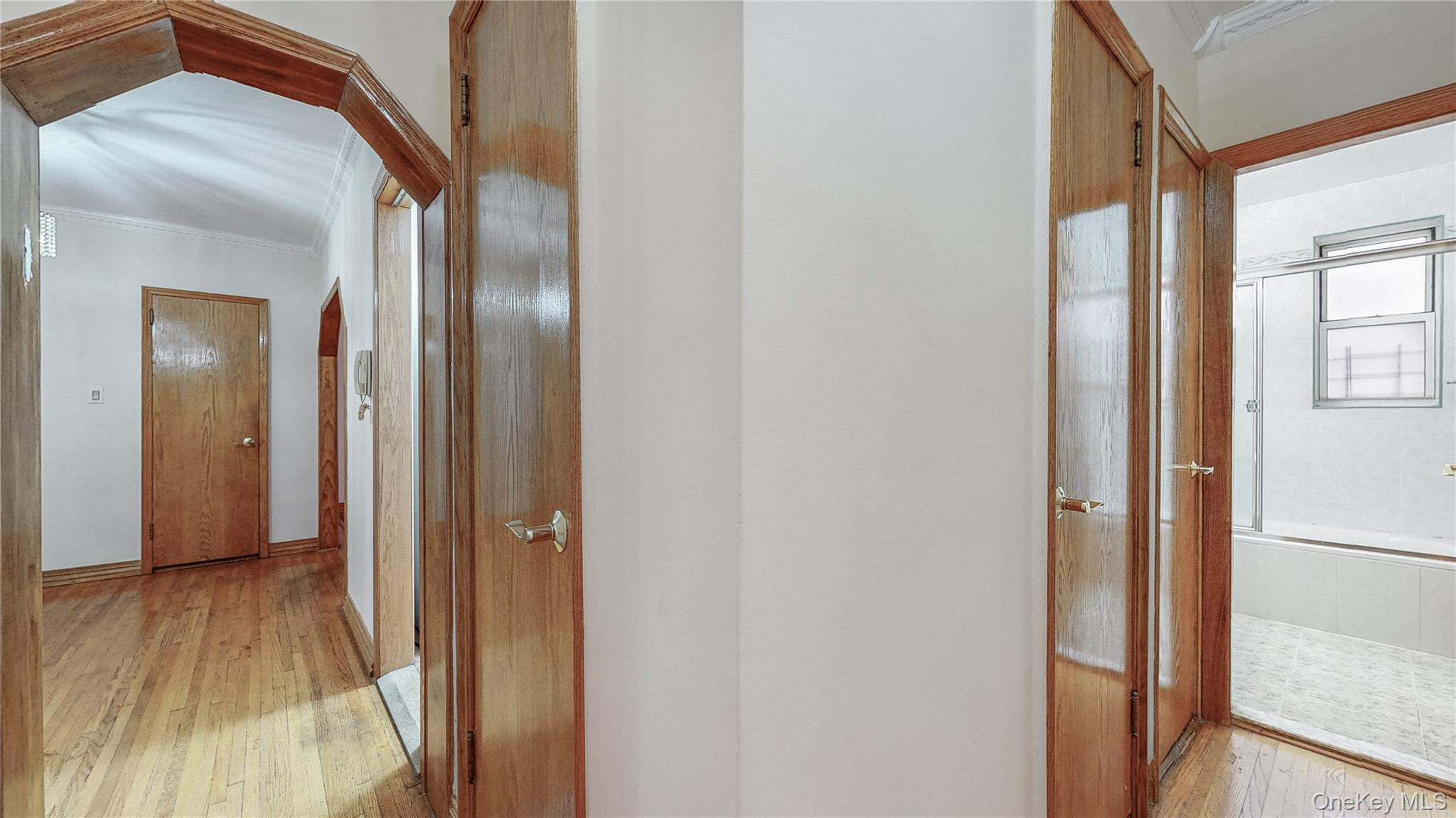 65-41 Booth Street # 4A, Rego Park, NY 11374