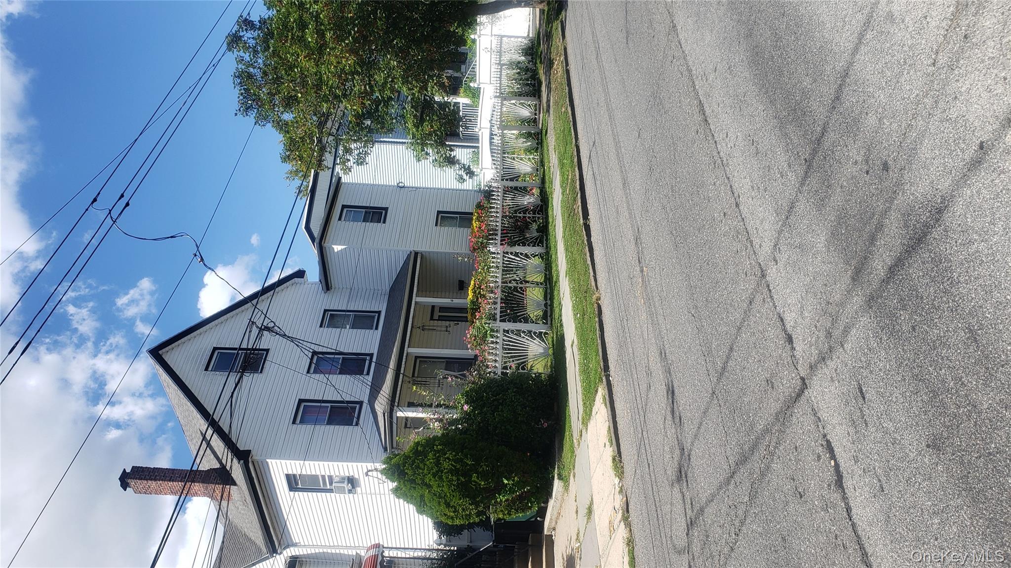 18 S 11th Avenue, Mount Vernon, NY 10550