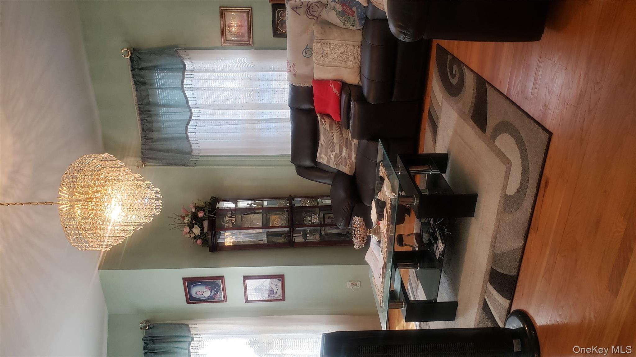 18 S 11th Avenue, Mount Vernon, NY 10550