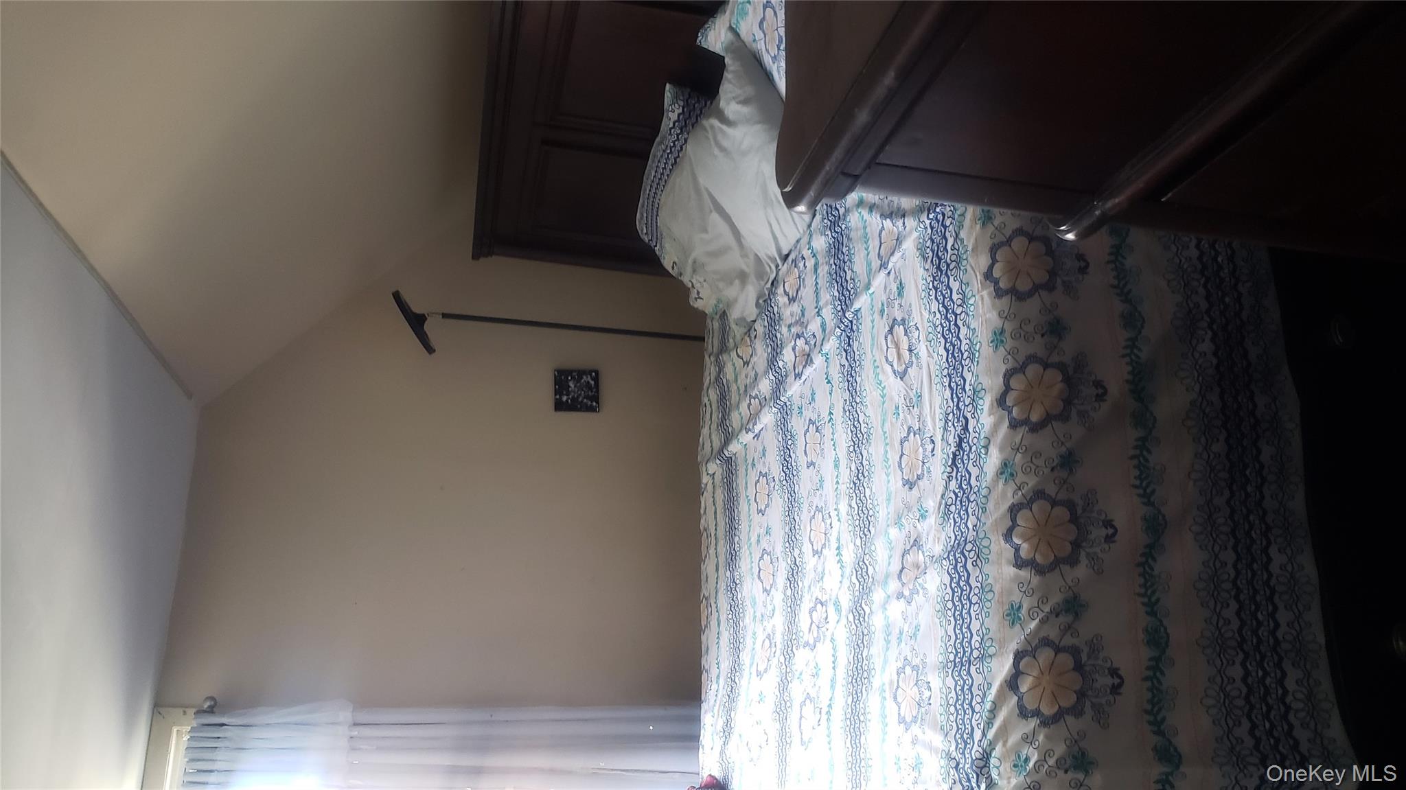 18 S 11th Avenue, Mount Vernon, NY 10550