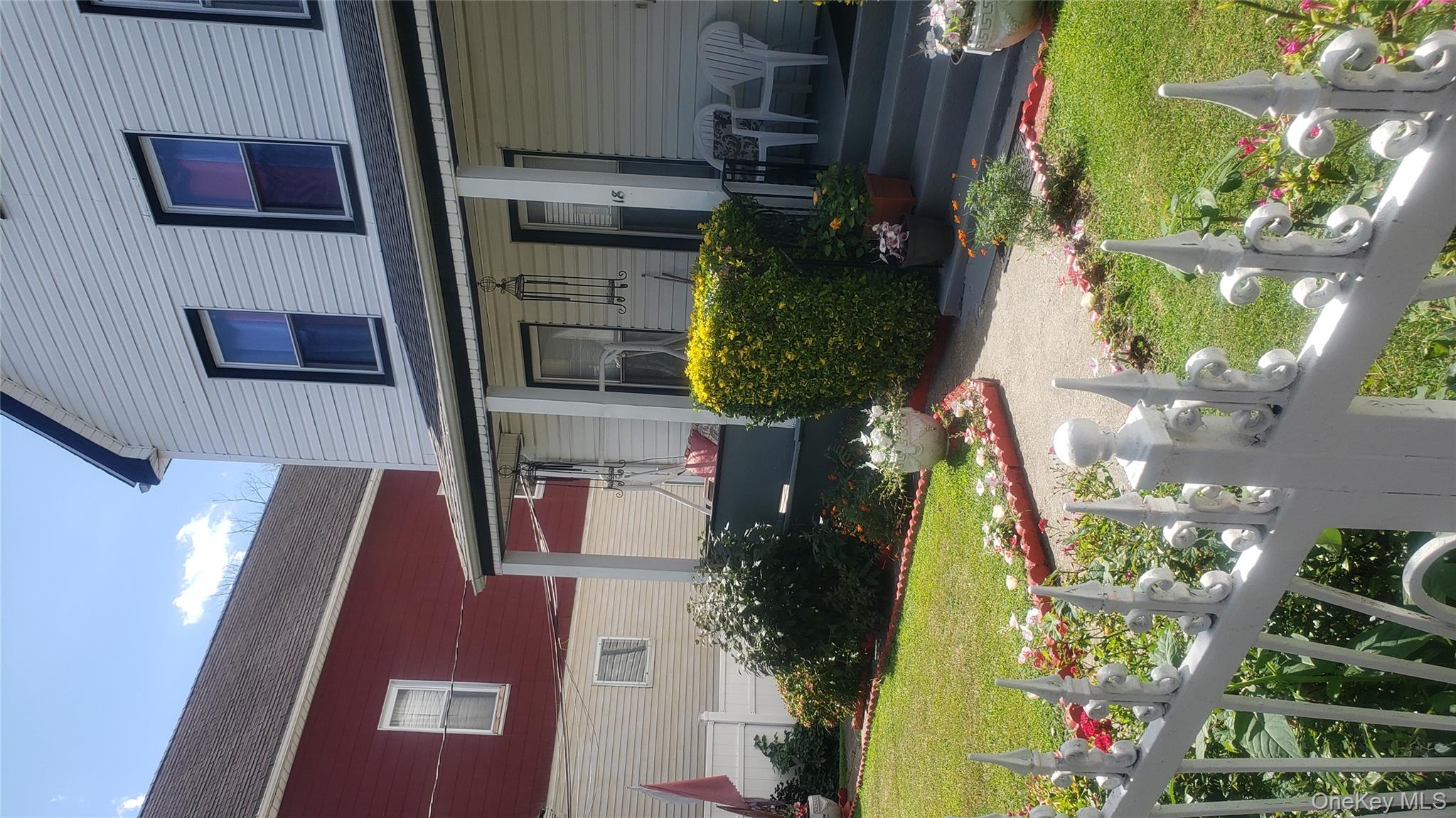 18 S 11th Avenue, Mount Vernon, NY 10550