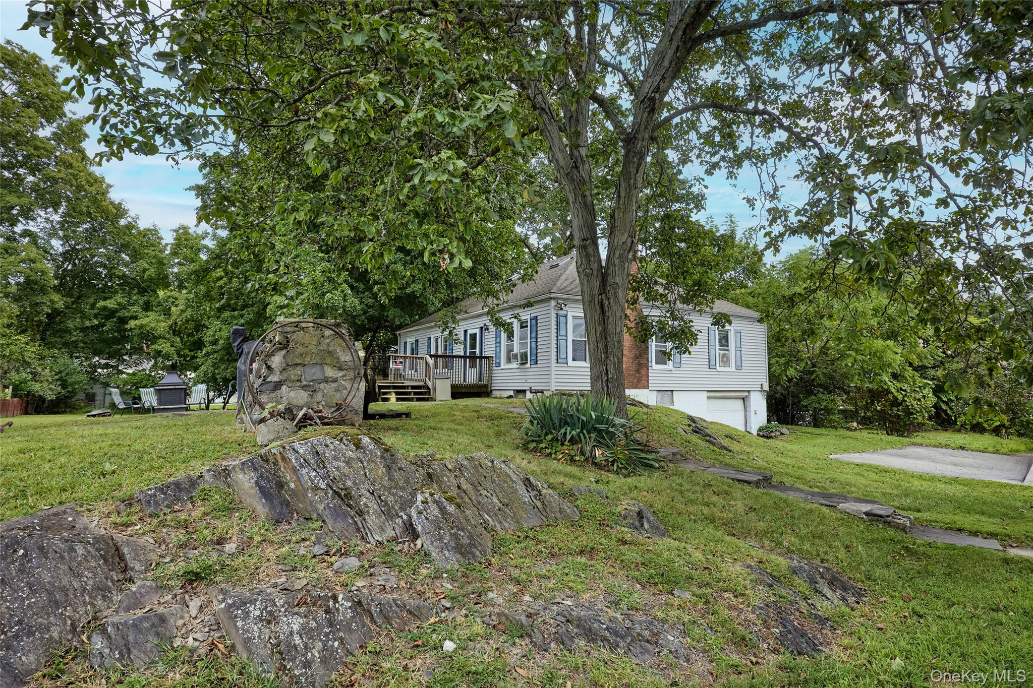 13 Parkview Terrace, Poughkeepsie, NY 12603