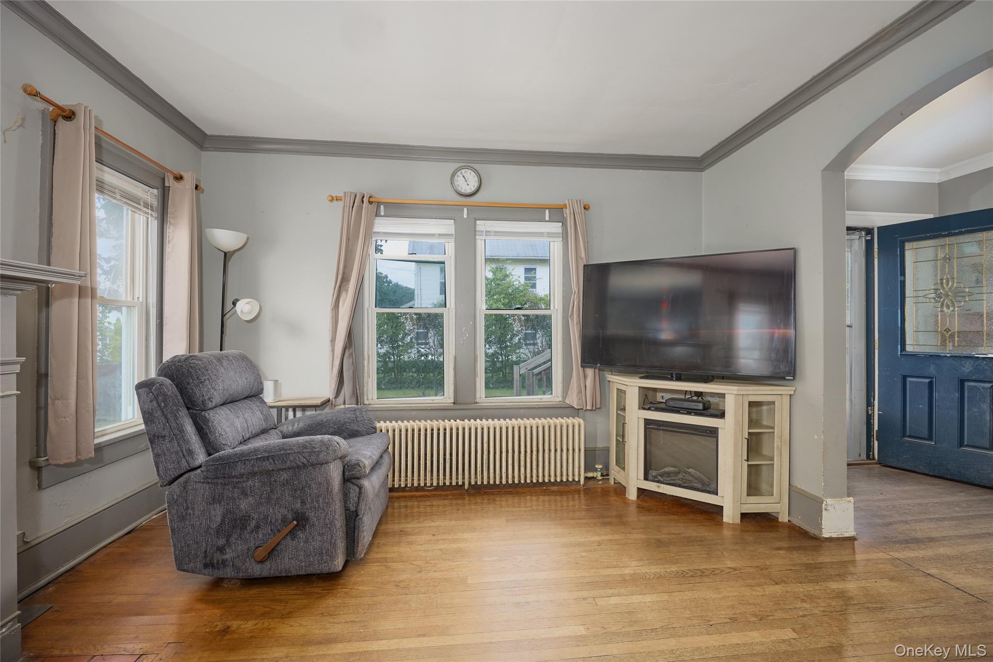 13 Parkview Terrace, Poughkeepsie, NY 12603