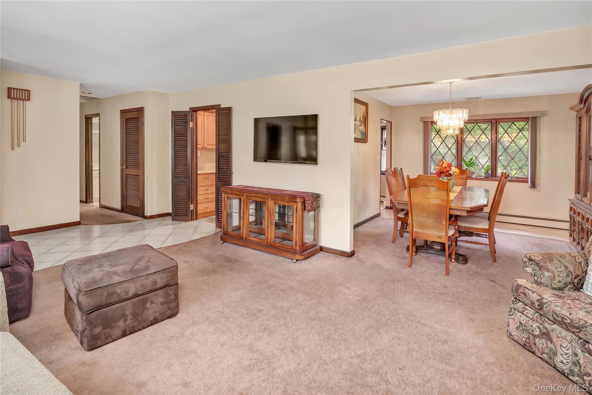 9 Old Barto Road, Brookhaven, NY 11719