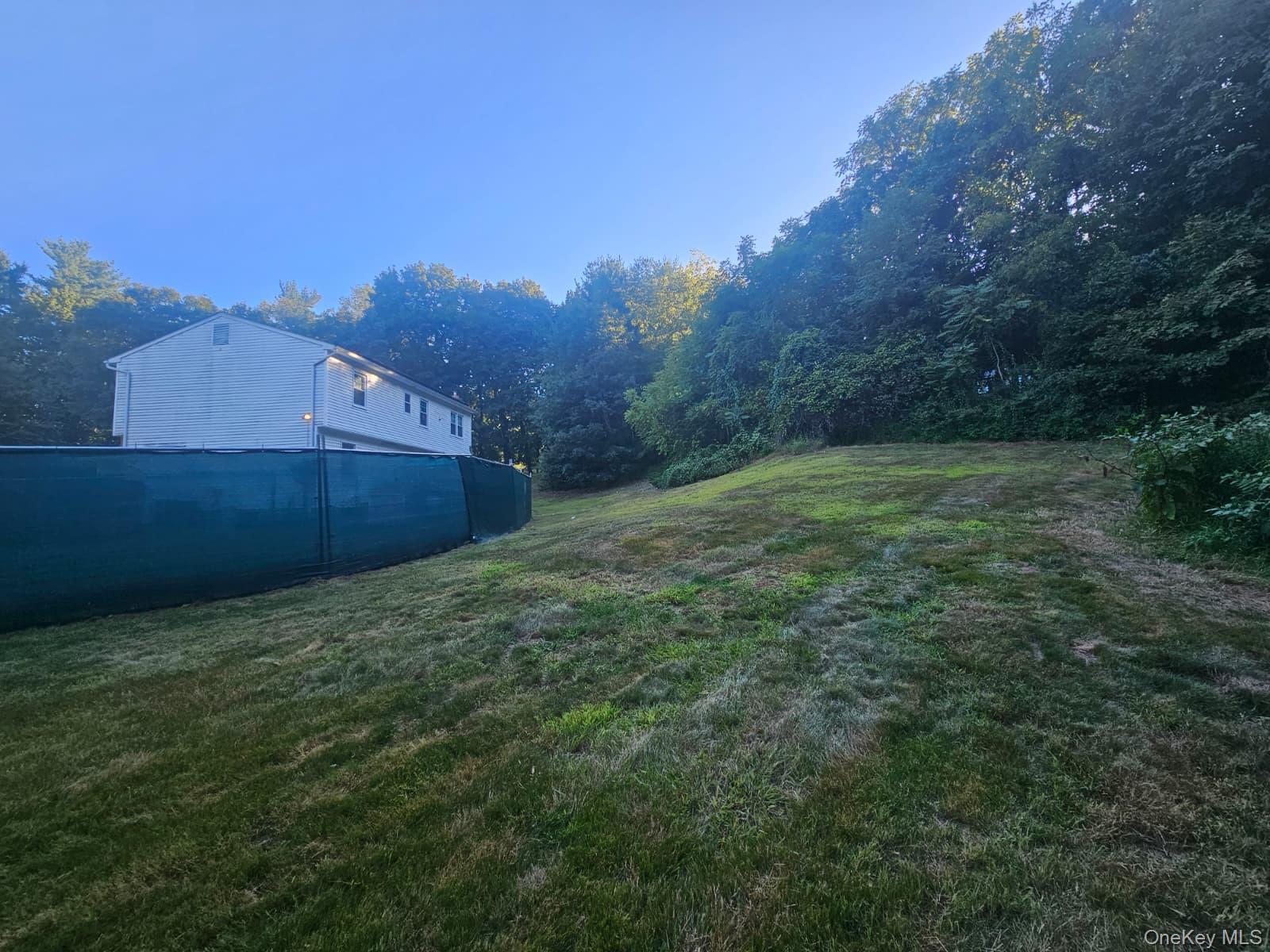 381 Route 32, Woodbury, NY 10917