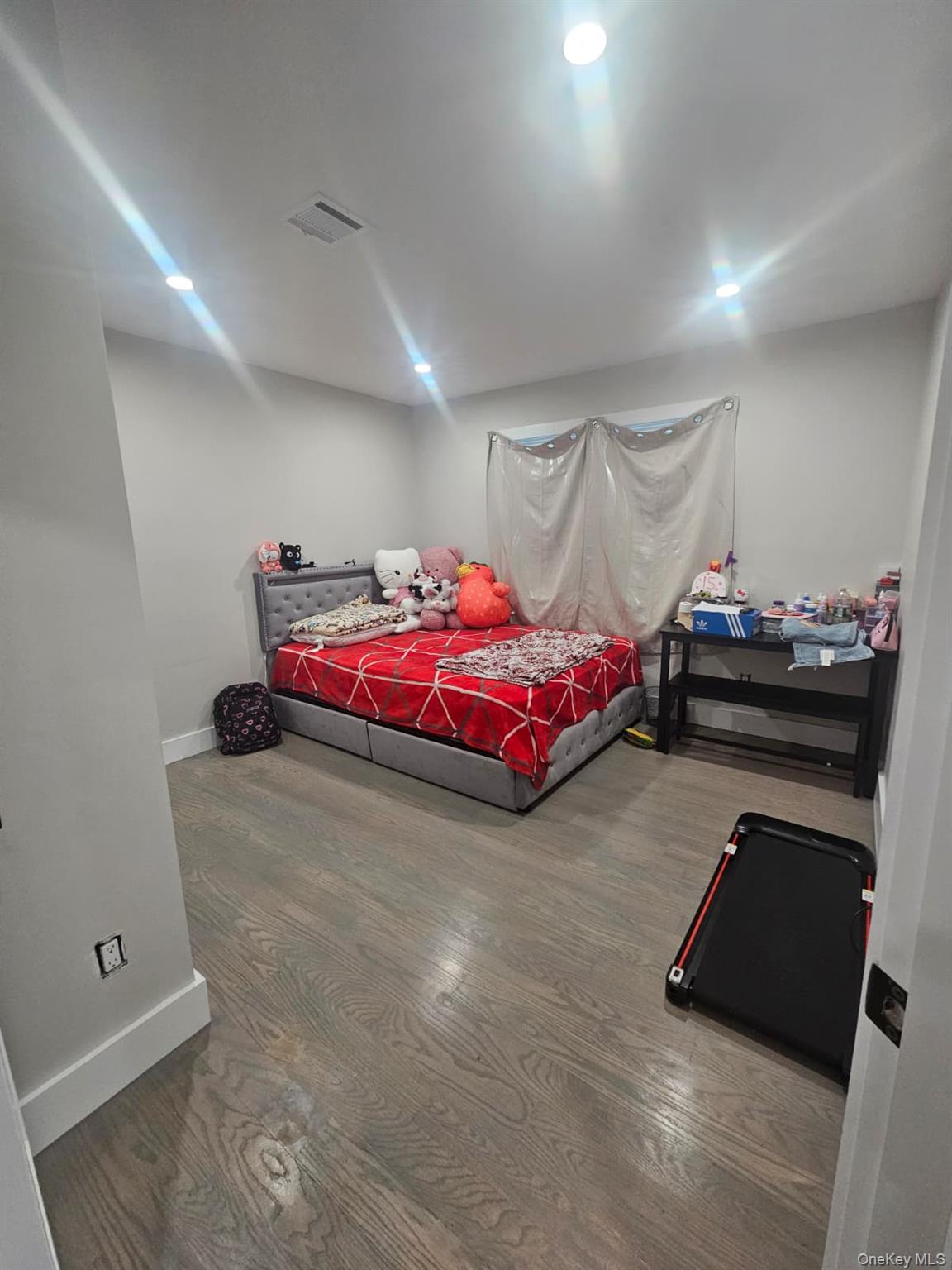 381 Route 32, Woodbury, NY 10917