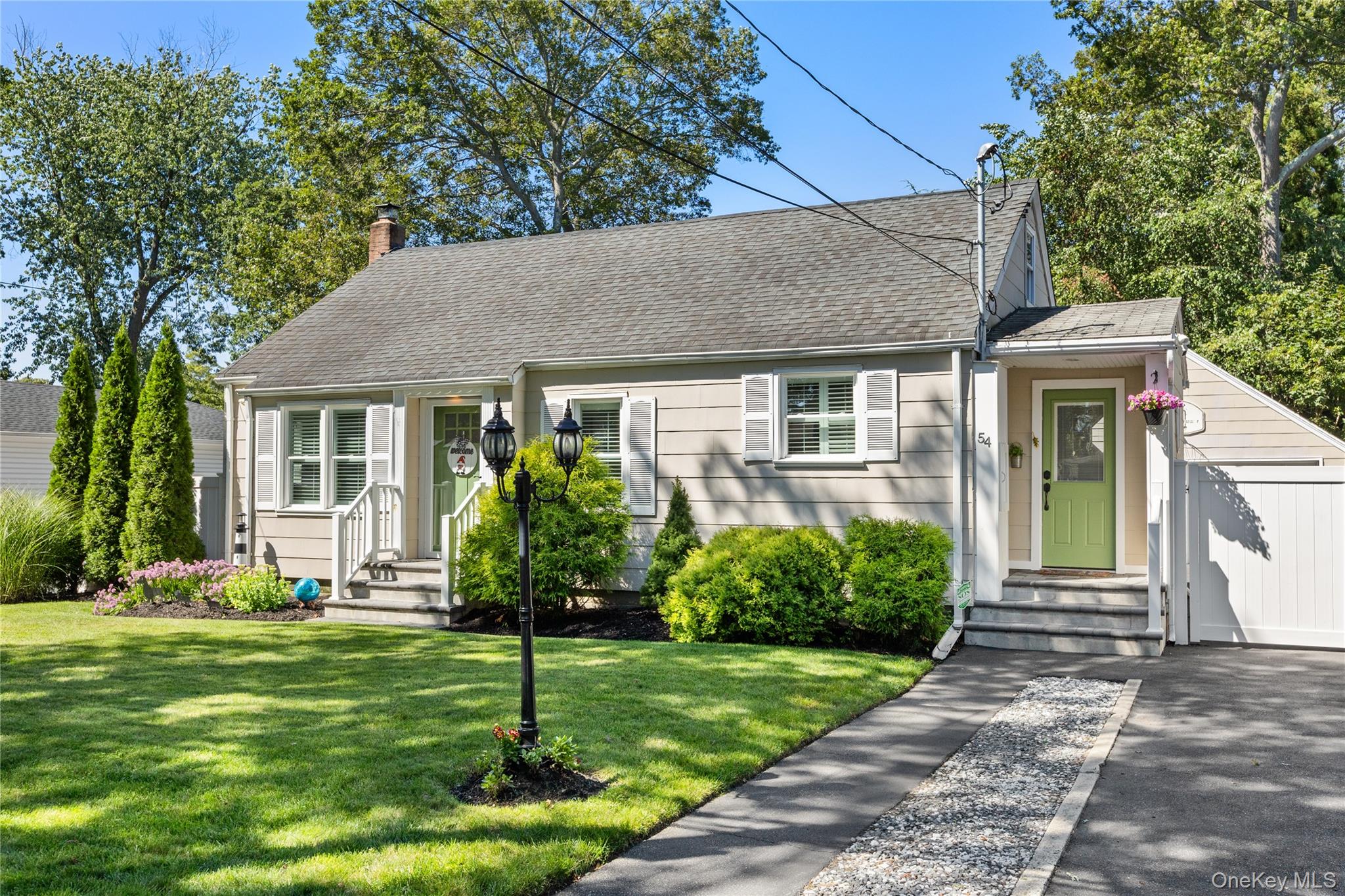 54 Rowland Street, Patchogue, NY 11772