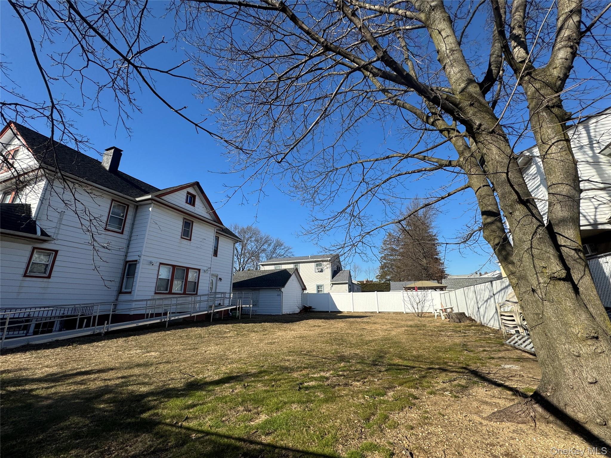 621 Merrick Road, Rockville Centre, NY 11570