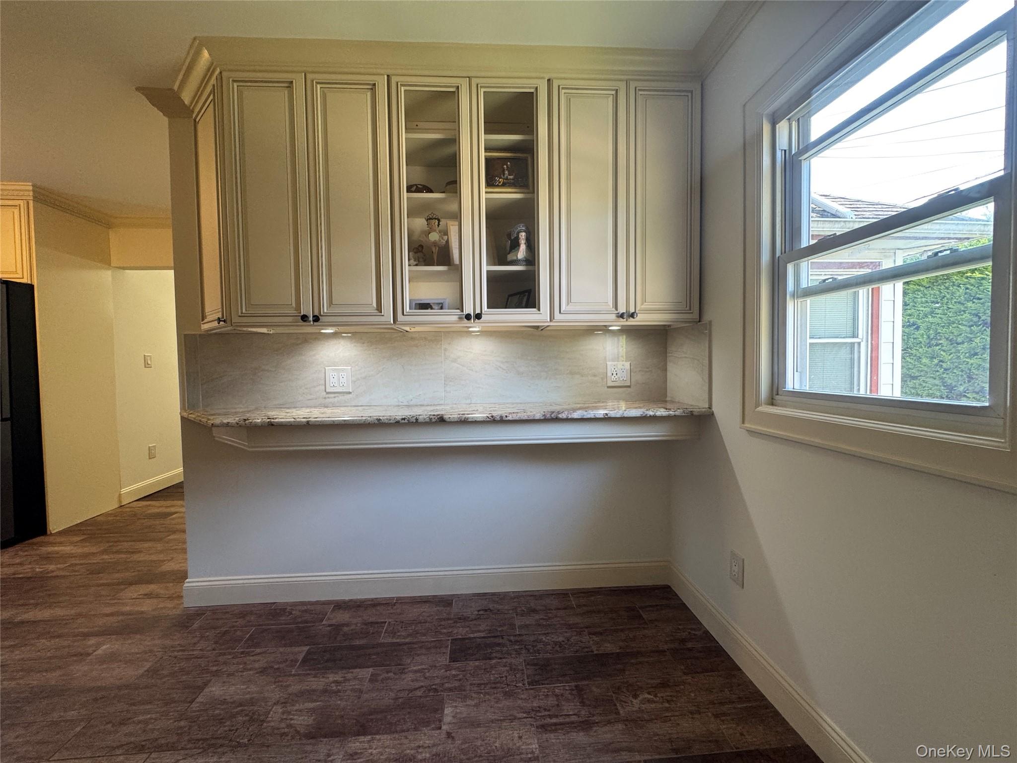 621 Merrick Road, Rockville Centre, NY 11570