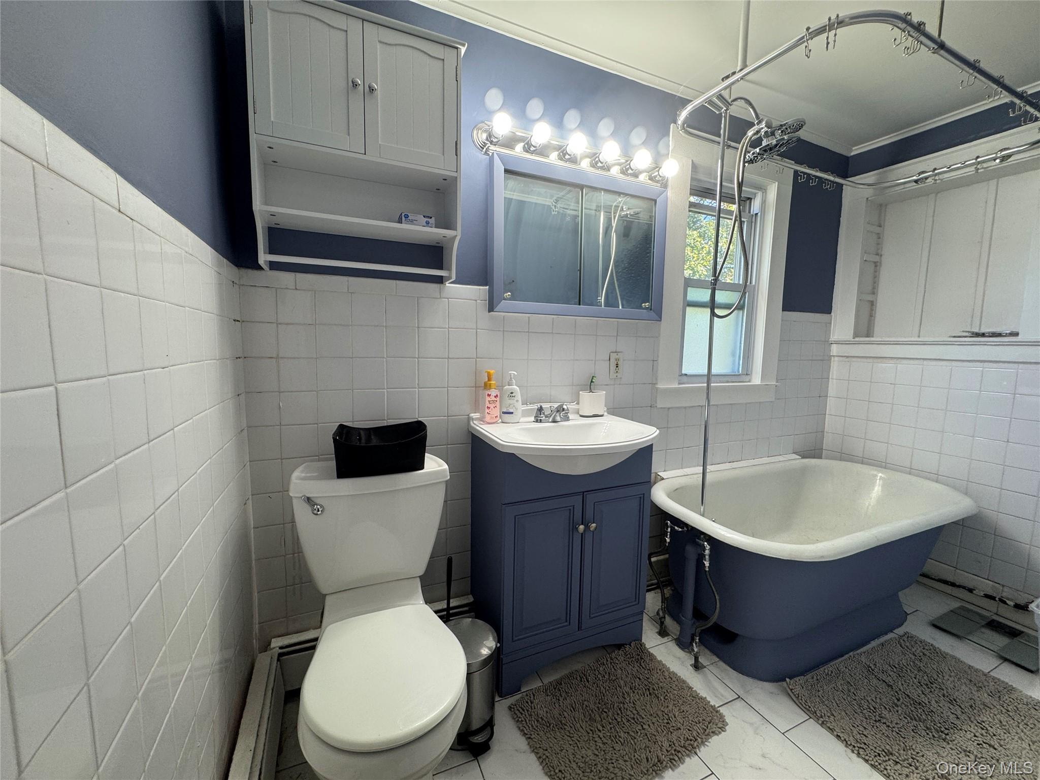 621 Merrick Road, Rockville Centre, NY 11570