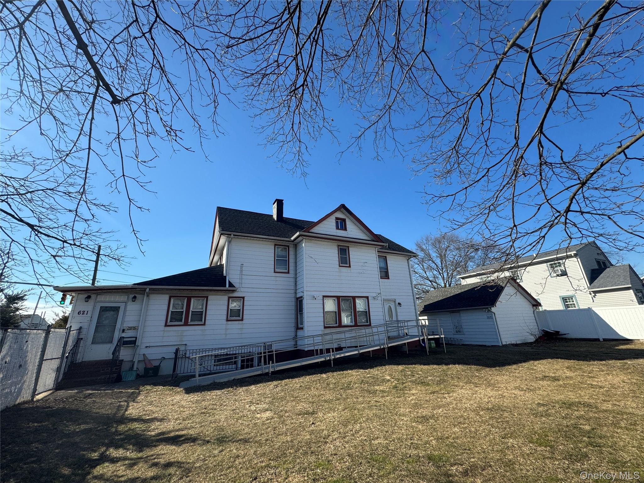 621 Merrick Road, Rockville Centre, NY 11570