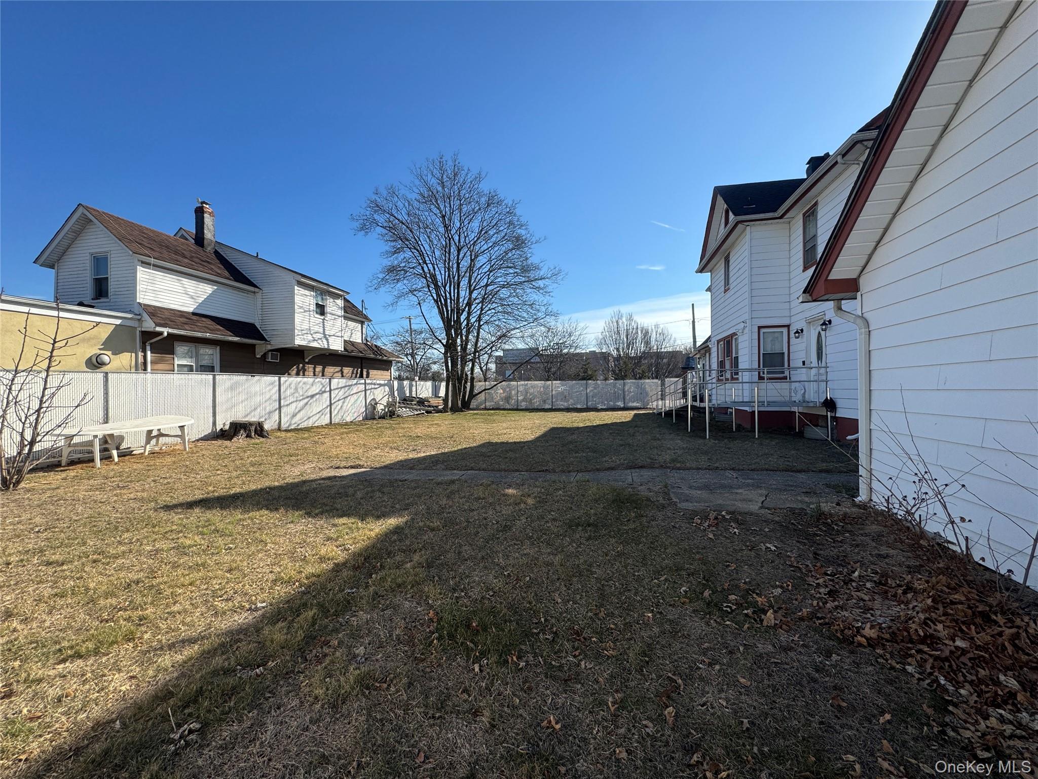 621 Merrick Road, Rockville Centre, NY 11570