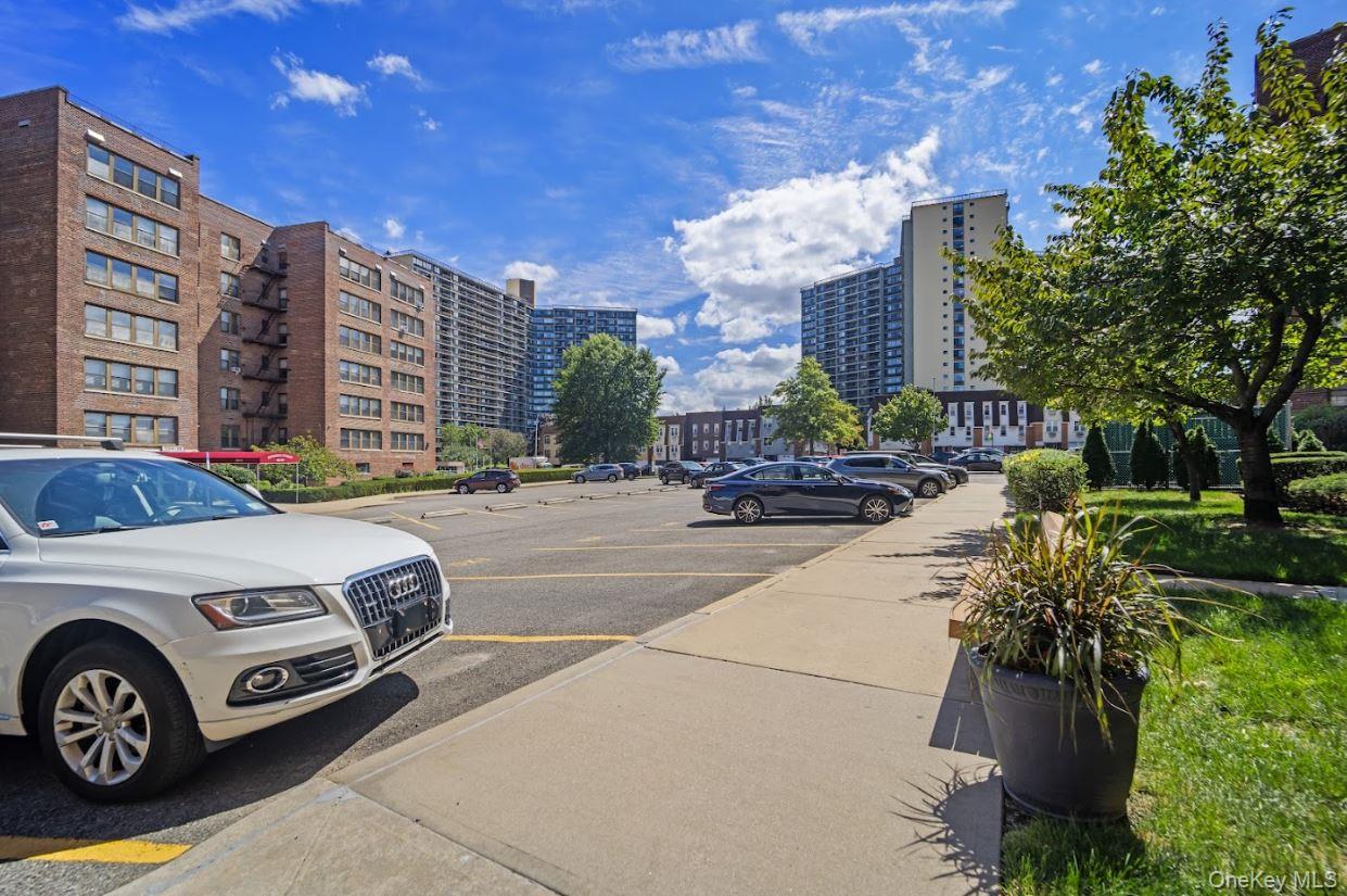 18-75 Corporal Kennedy Street # 3J, Bayside, NY 11360