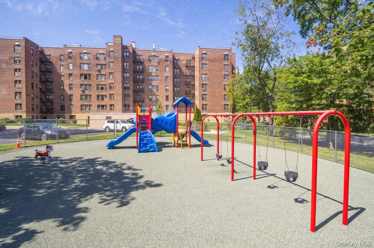 18-75 Corporal Kennedy Street # 3J, Bayside, NY 11360