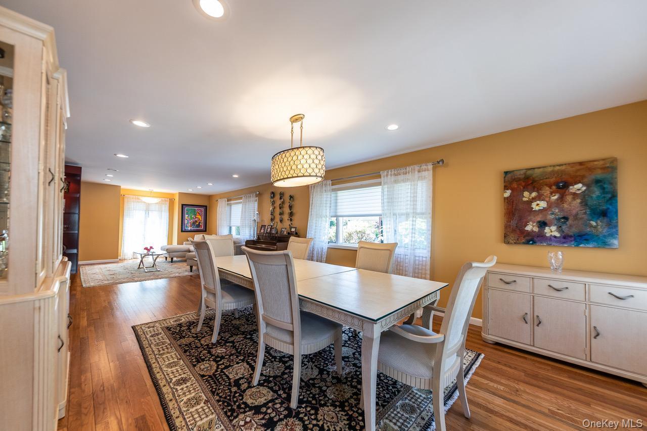 257 E Olive Street, Long Beach, NY 11561