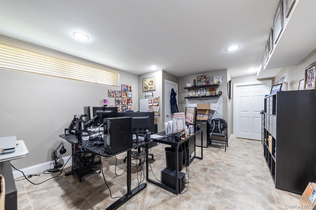 257 E Olive Street, Long Beach, NY 11561