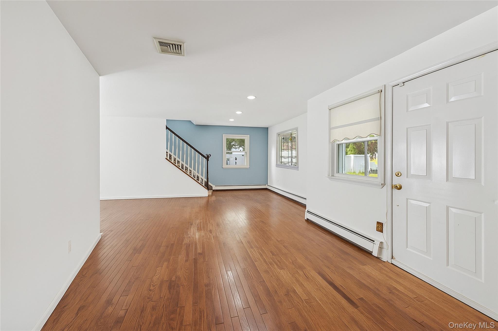 18 Shirley Street, Center Moriches, NY 11934