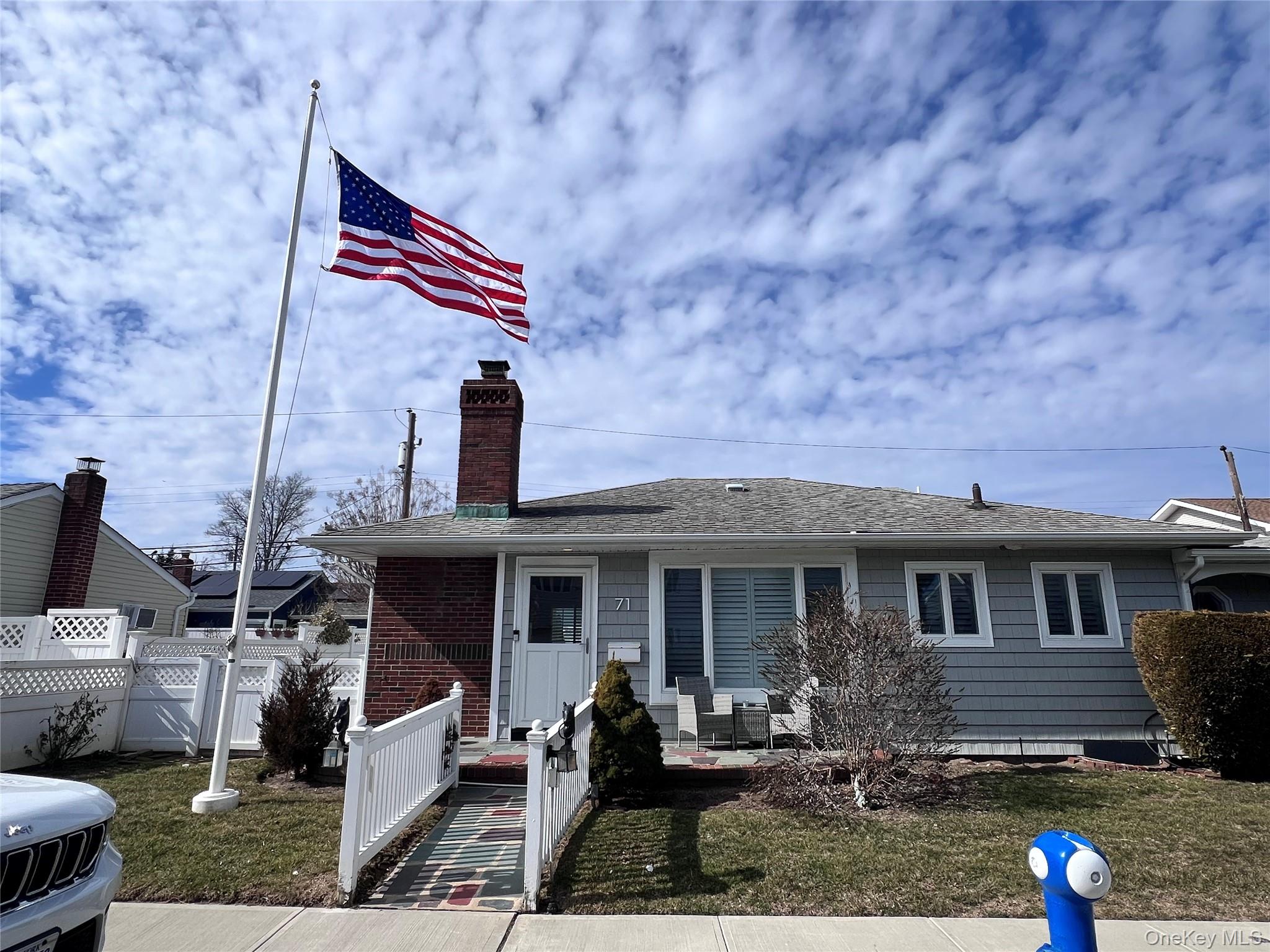 71 Boyd Street, Long Beach, NY 11561