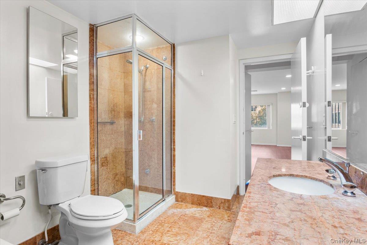 100 Cuttermill Road # 3F, Great Neck, NY 11021