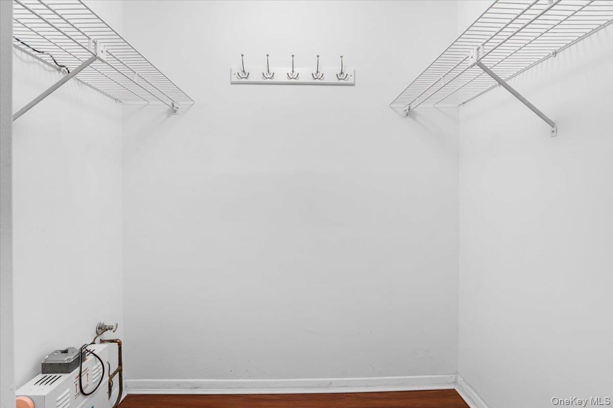 100 Cuttermill Road # 3F, Great Neck, NY 11021