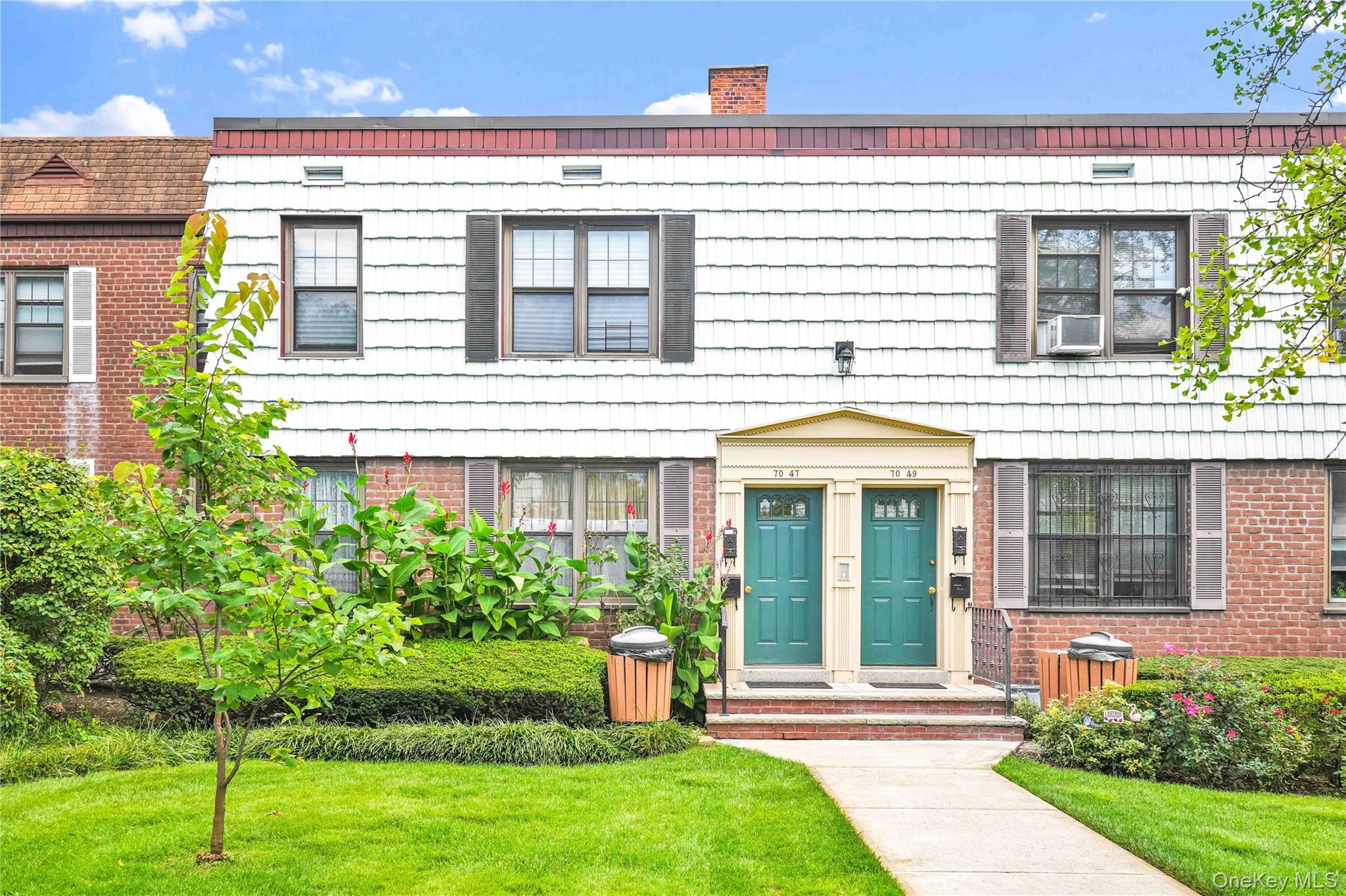 70-47A Park Drive E # A, Flushing, NY 11367