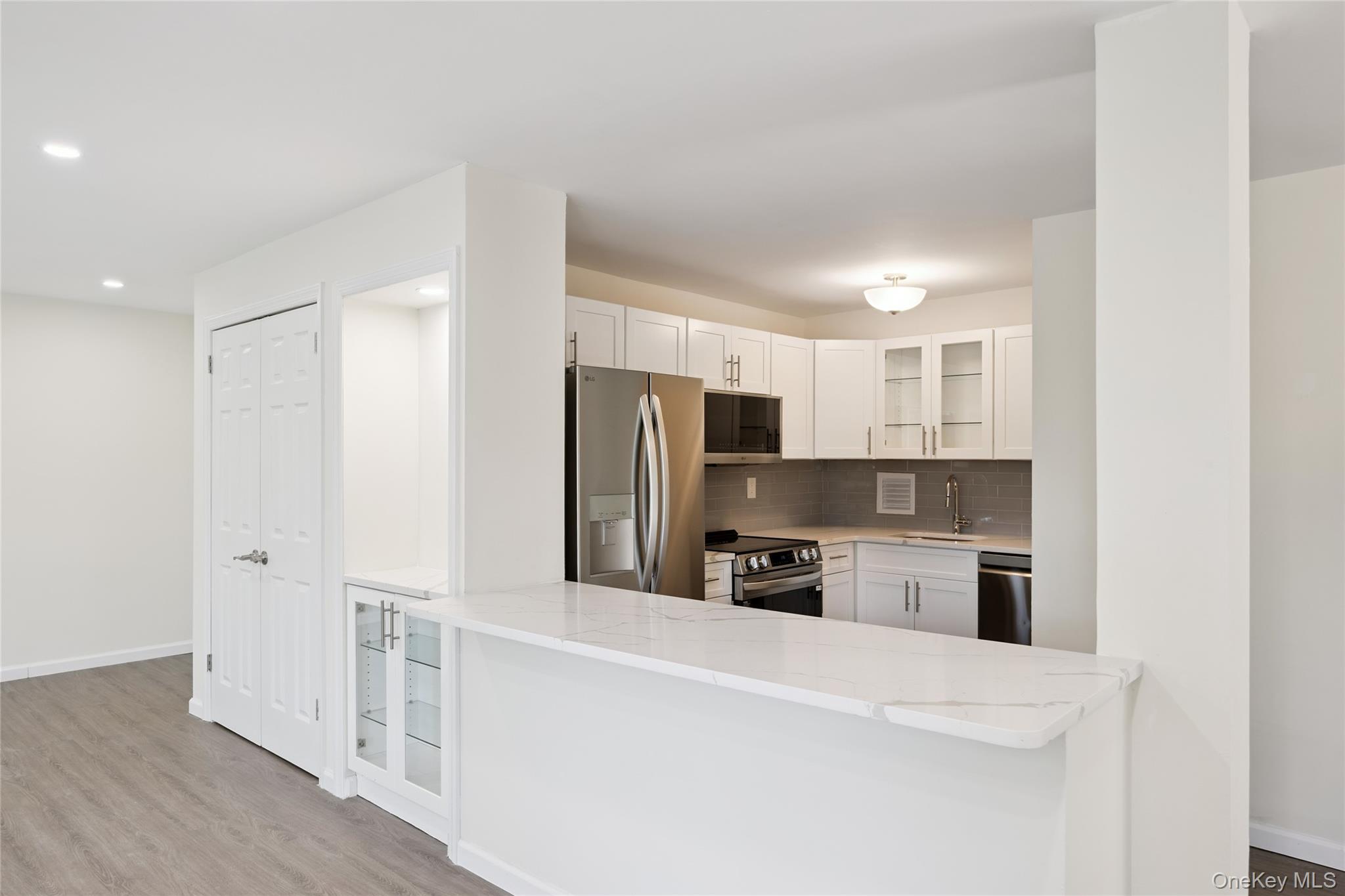 7-04 166th Street # 6A, Beechhurst, NY 11357