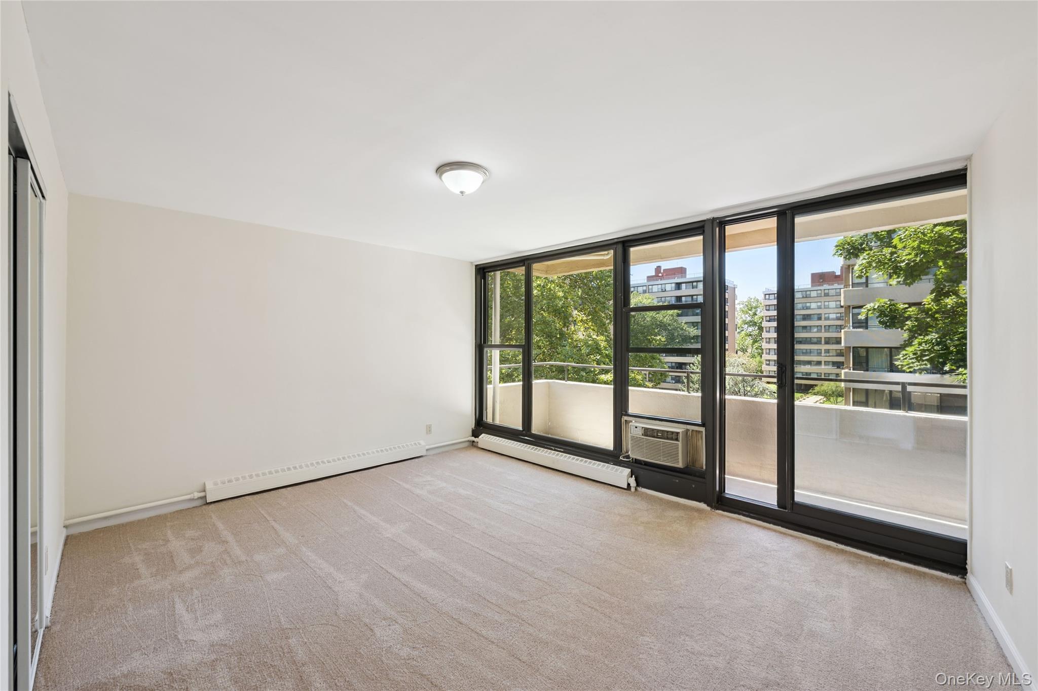 7-04 166th Street # 6A, Beechhurst, NY 11357