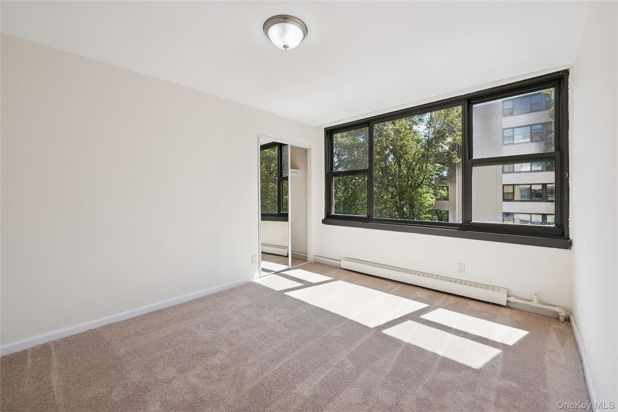 7-04 166th Street # 6A, Beechhurst, NY 11357