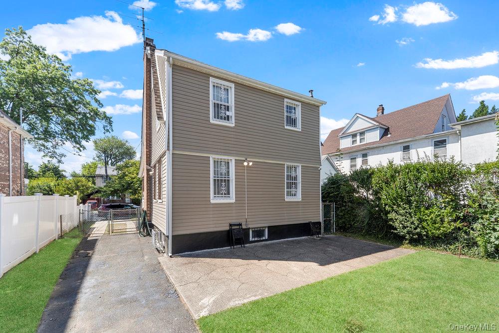 102-05 217th Street, Queens Village, NY 11429