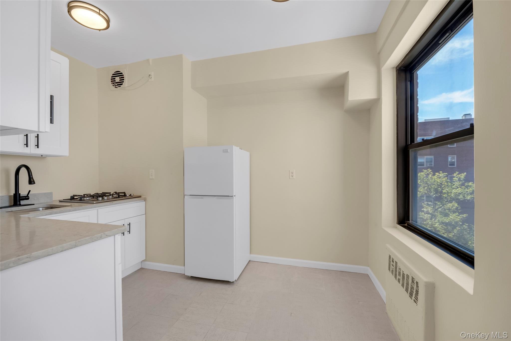 99-40 63rd Road # 5A, Rego Park, NY 11374