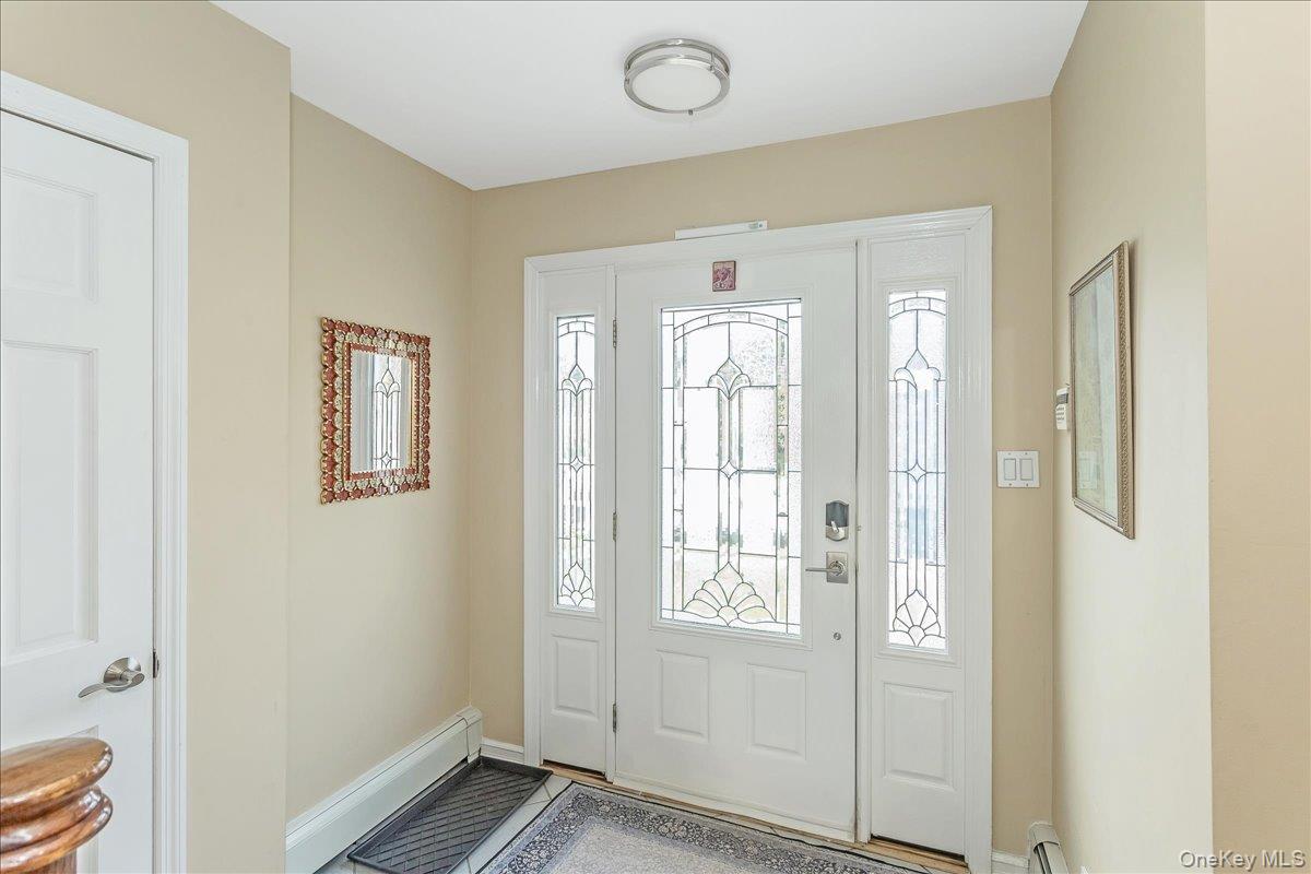 922 N 1st Street, New Hyde Park, NY 11040