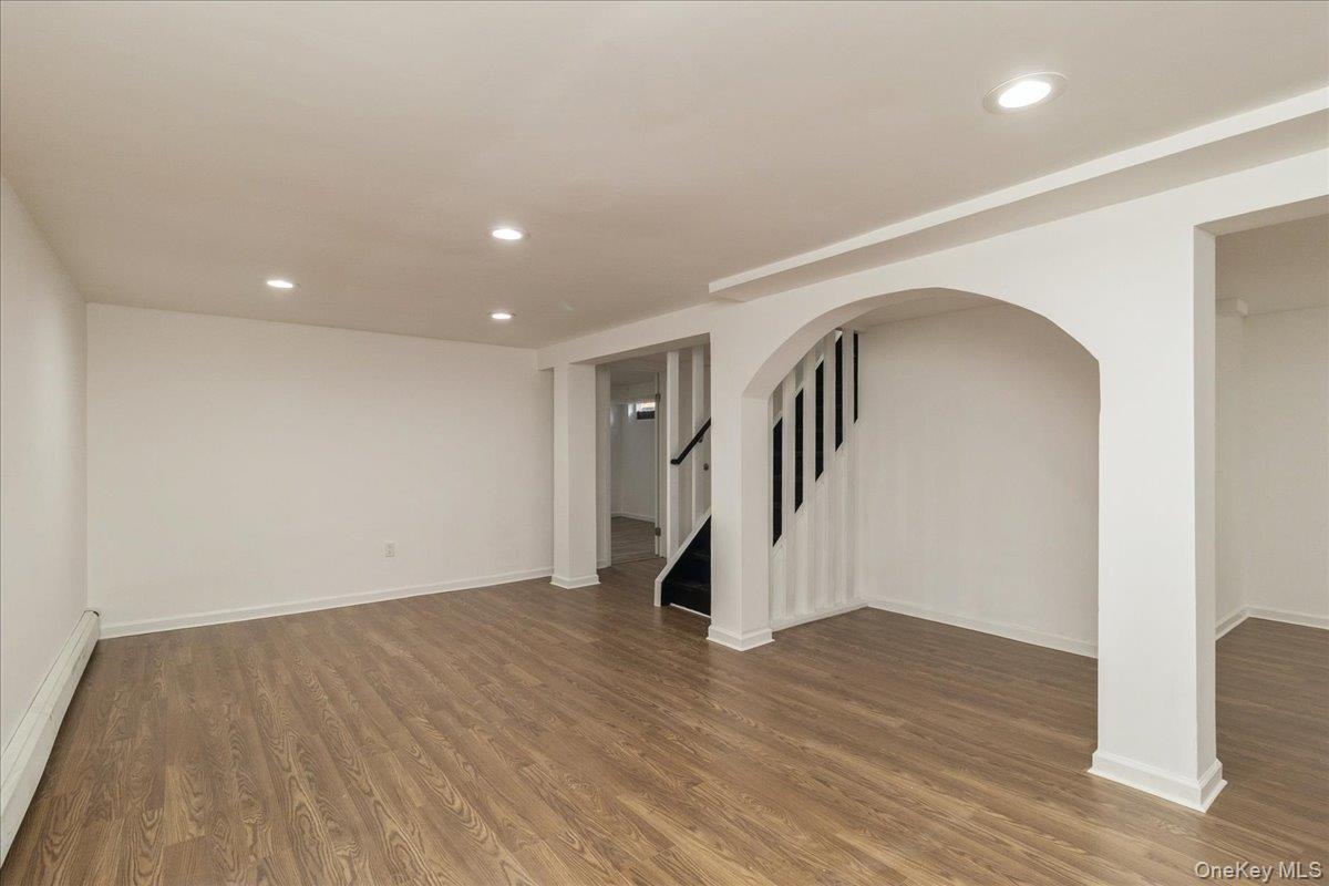 509 Hampton Avenue, Bellport, NY 11713