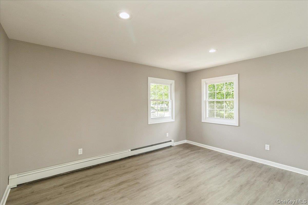 509 Hampton Avenue, Bellport, NY 11713