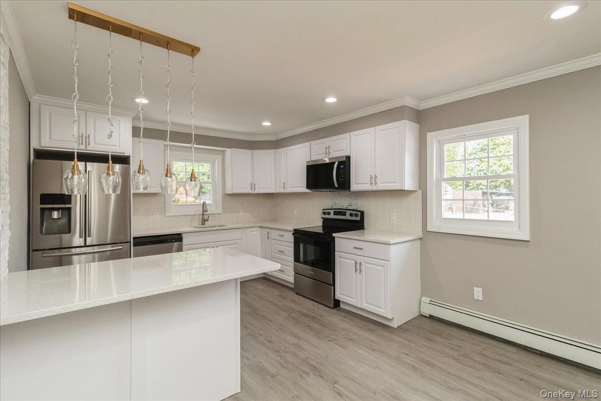 509 Hampton Avenue, Bellport, NY 11713