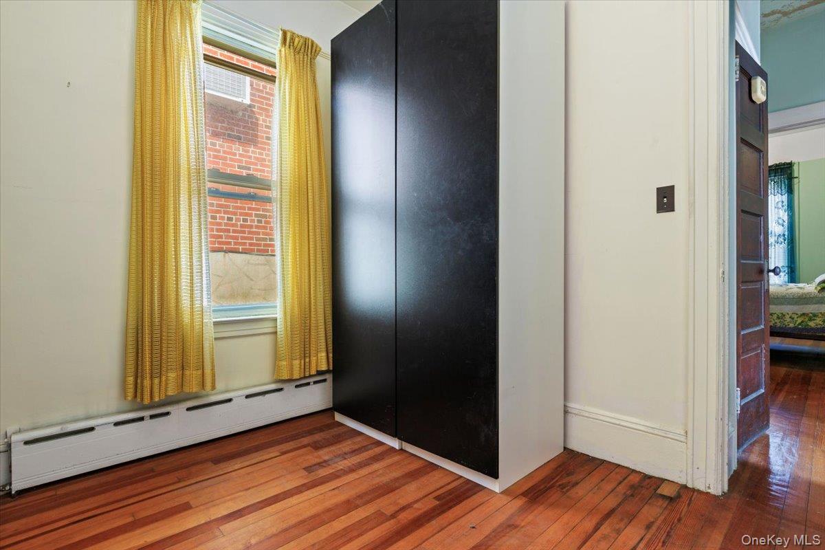 2871 Zulette Avenue, Bronx, NY 10461