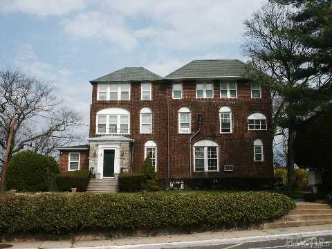 378 Sea Cliff Avenue Sea Cliff Avenue # 6, Sea Cliff, NY 11579