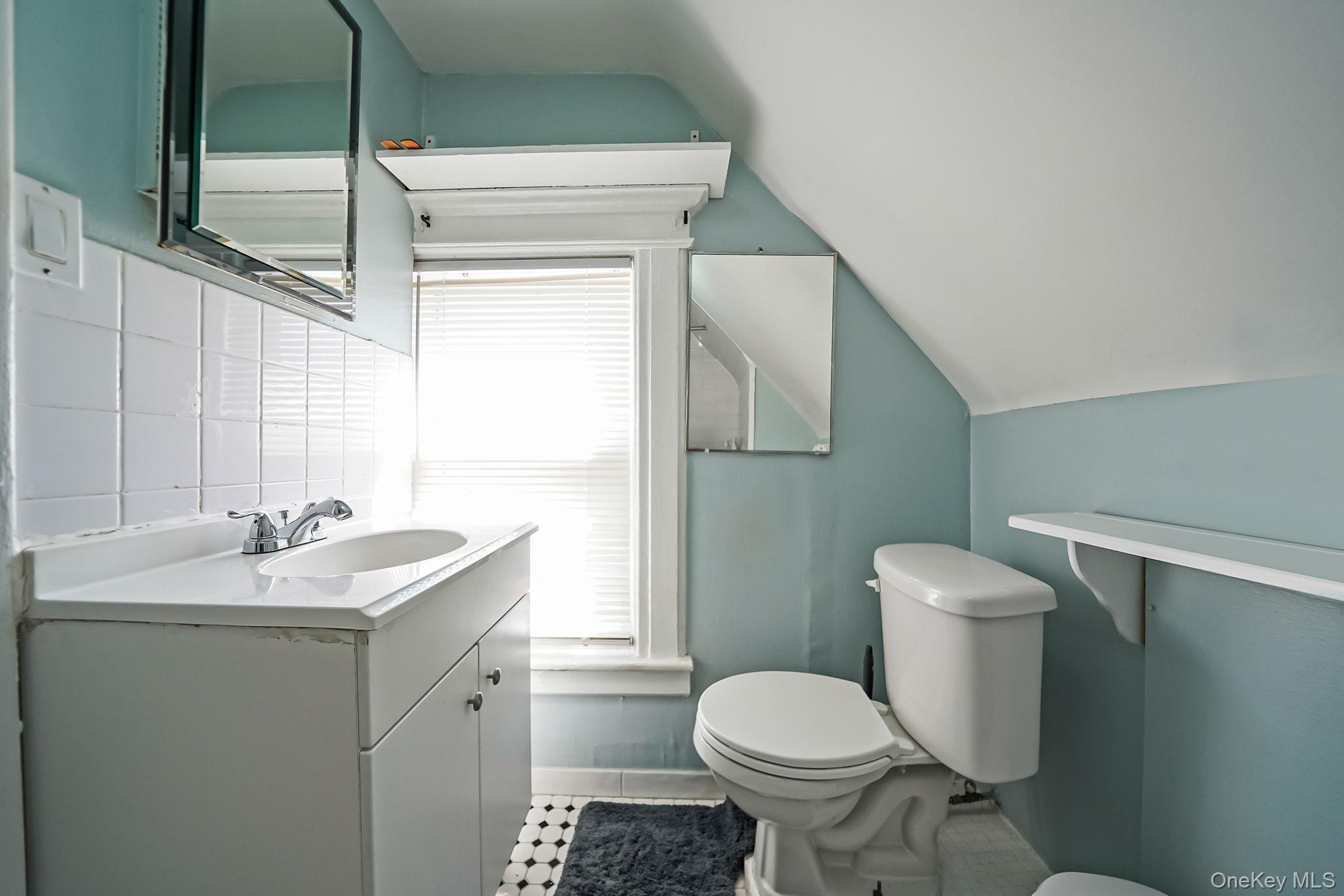 9414 51st Avenue, Elmhurst, NY 11373