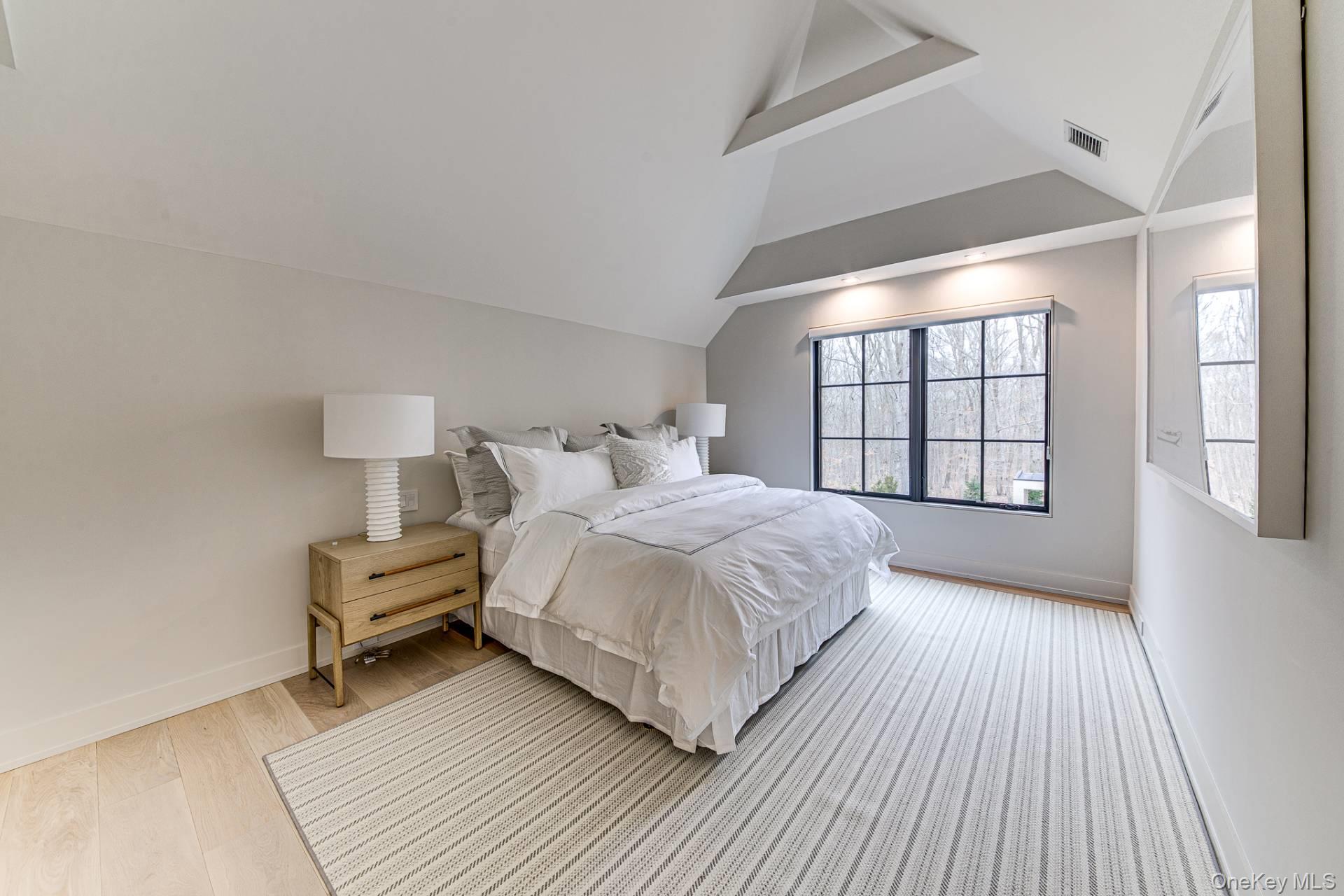 40 Lincoln Street, East Hampton, NY 11963