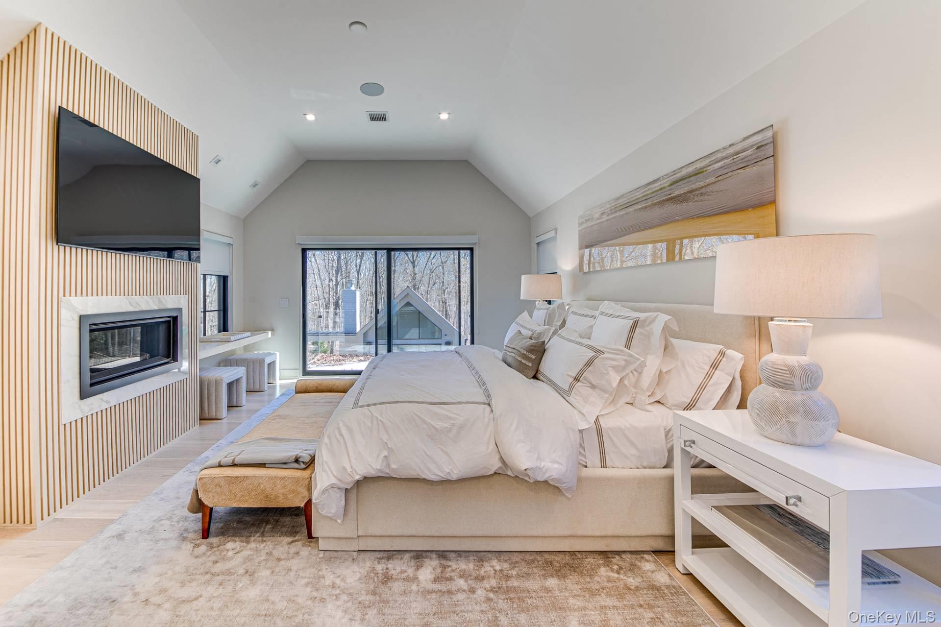 40 Lincoln Street, East Hampton, NY 11963