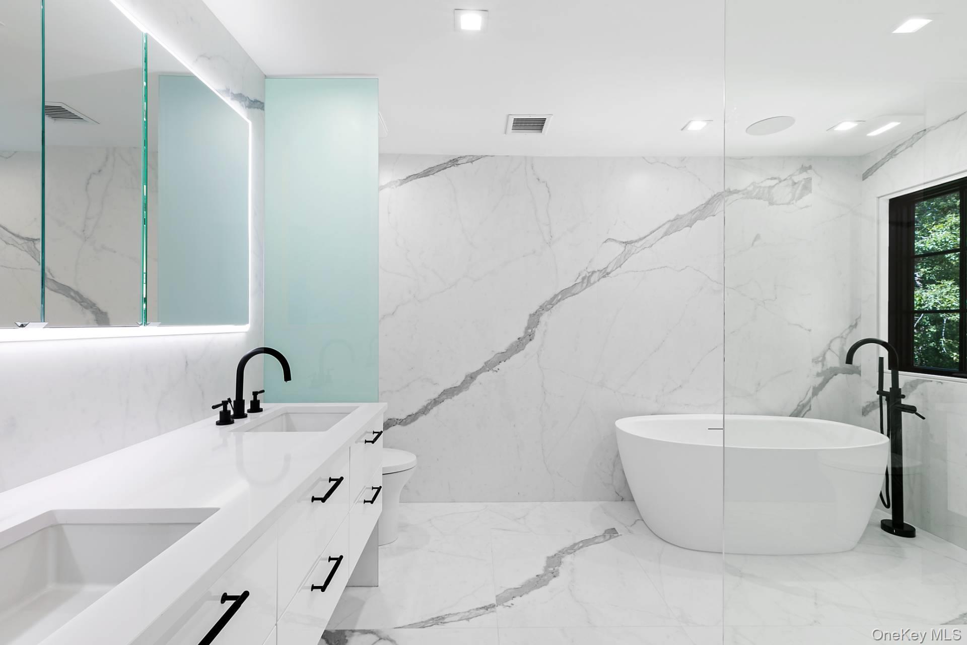 40 Lincoln Street, East Hampton, NY 11963