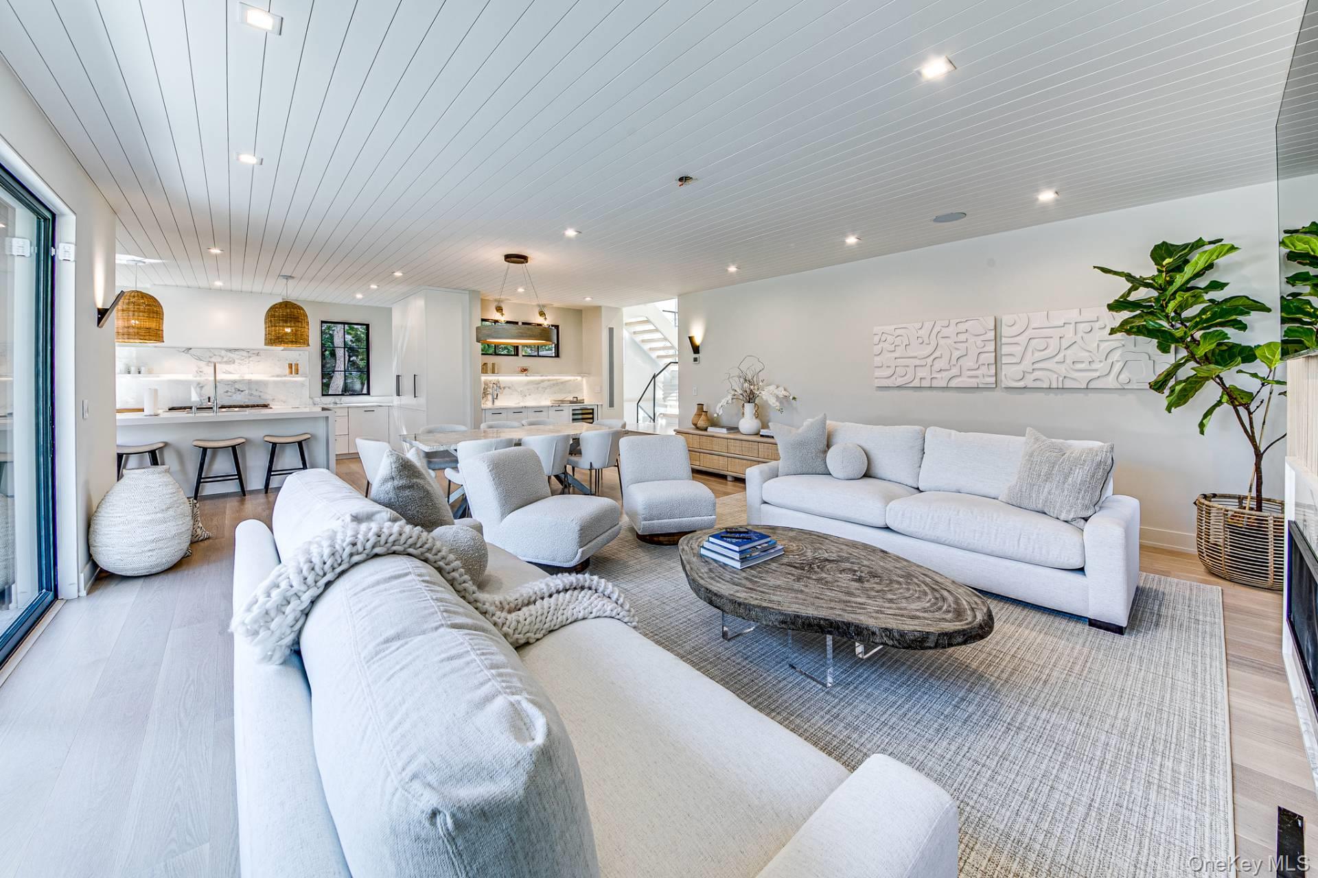 40 Lincoln Street, East Hampton, NY 11963