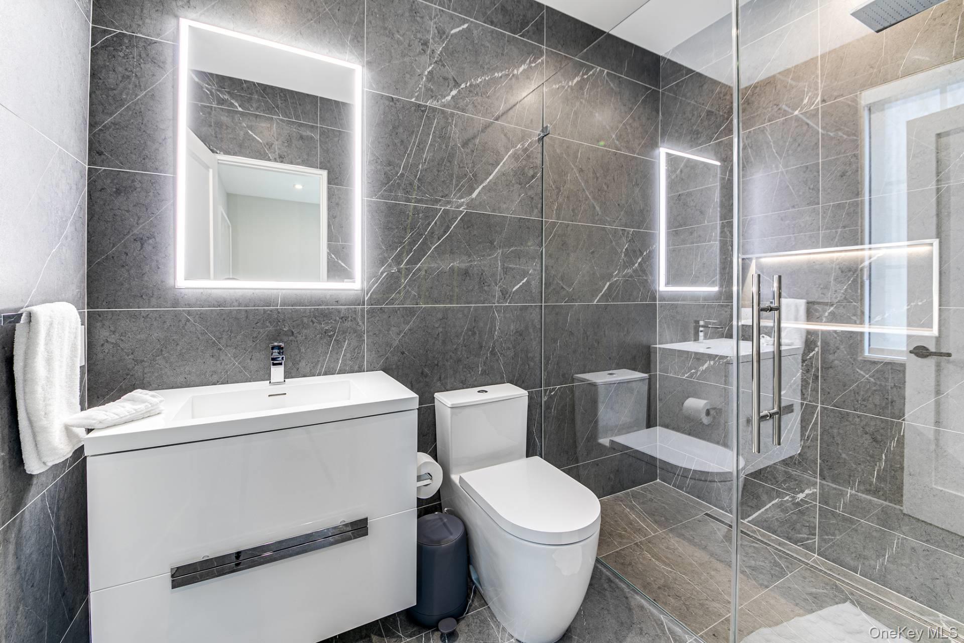 40 Lincoln Street, East Hampton, NY 11963