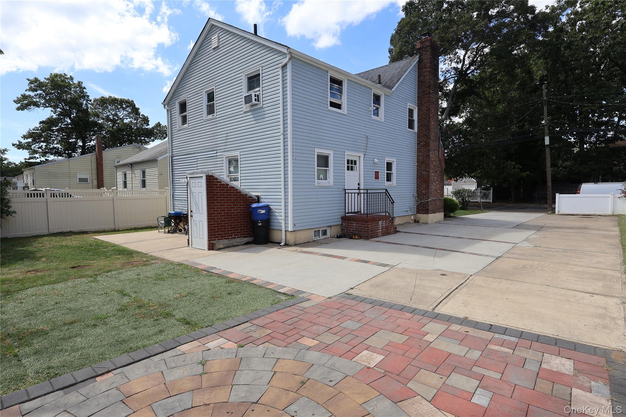 40 Wagner Avenue, Roosevelt, NY 11575