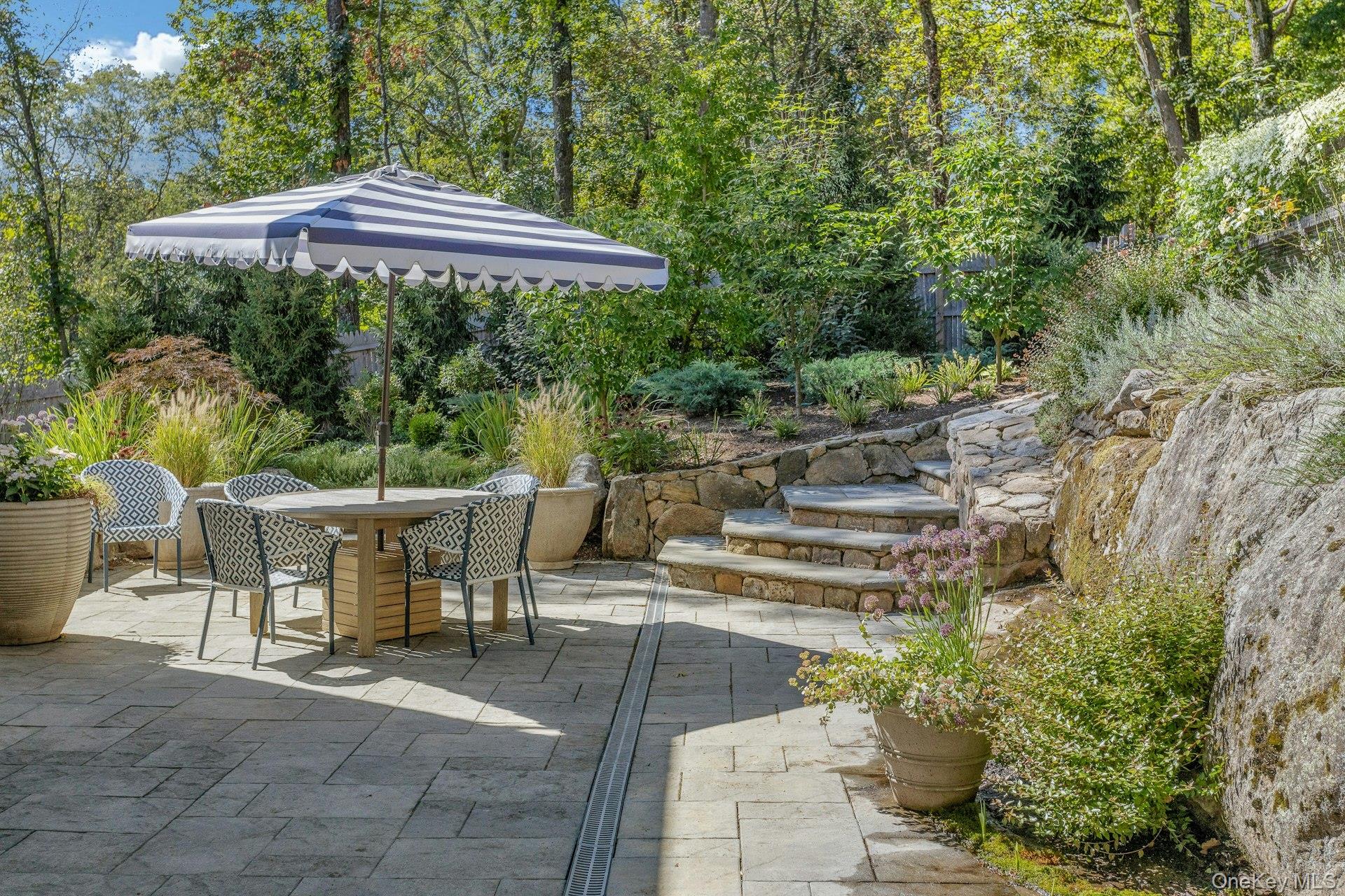 7/8 Douglas Drive, South Salem, NY 10590